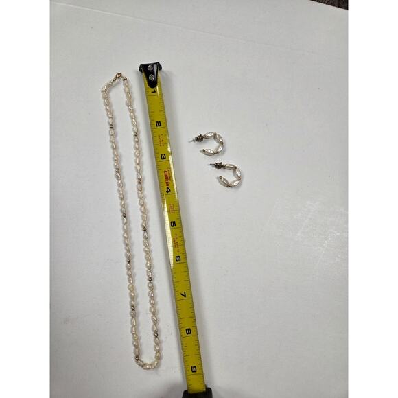 Antique 1940s 1950s 14K Gold Genuine Pearl Necklace & Matching Hoop Earrings Set - Picture 5 of 5